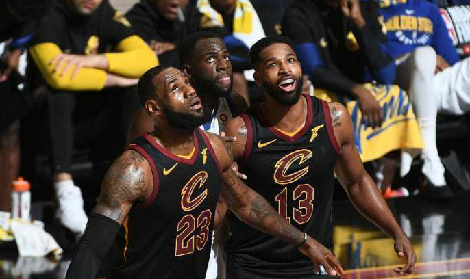 lolS15全球总决赛赛制-关于冲刺阶段克里夫兰骑士单刀错失——欧篮联节点到来，目标明确，阵容厚度经受考验的信息