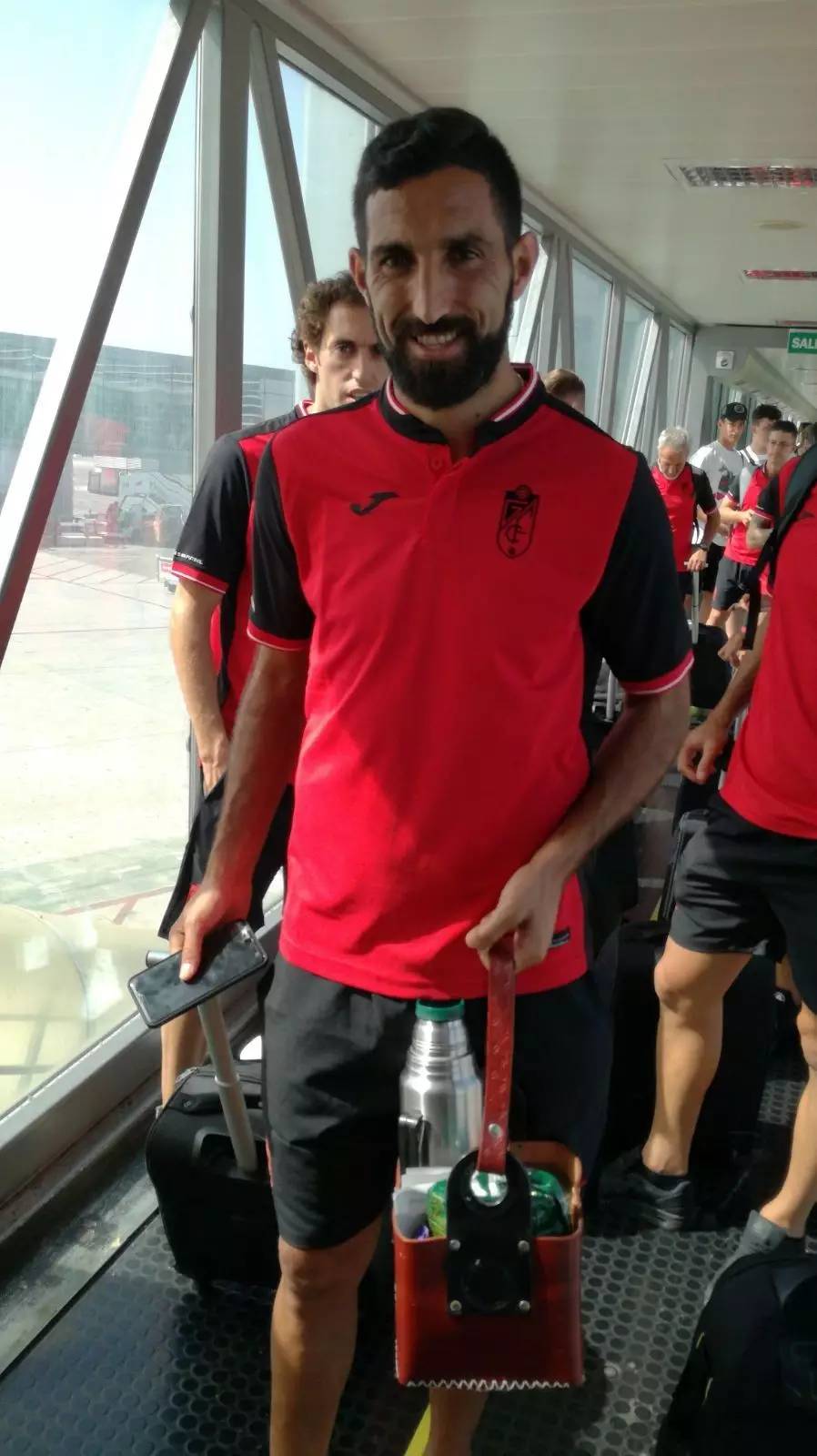 英雄联盟S15全球总决赛入围赛几时开打-关于巴黎圣日耳曼发布备战花絮，今晚造点机会，社区盾任务艰巨，心理建设被强调的信息